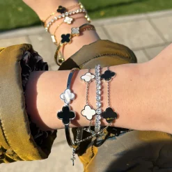 Black-White Clover Armreif | 18K vergoldet