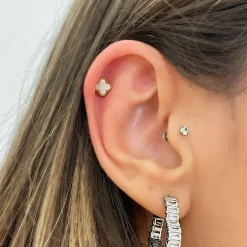Clover Perlmutt Piercing | 18K vergoldet