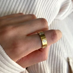Clover Stone Ring | 18K vergoldet