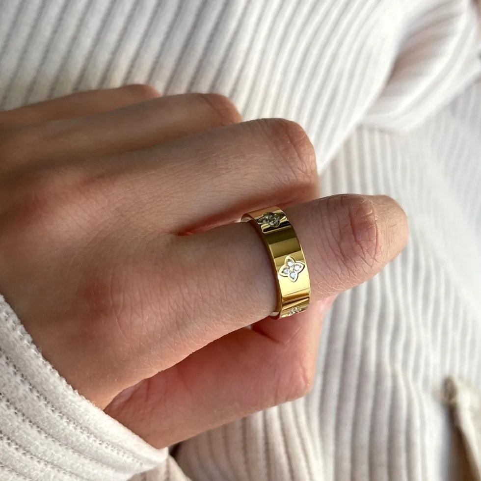 Clover Stone Ring | 18K vergoldet