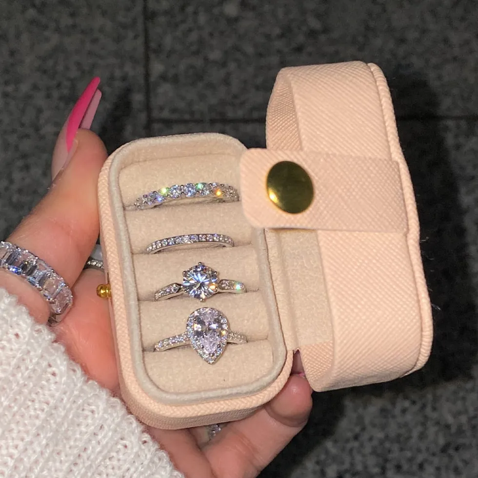 Ring Schatulle für 4 Ringe